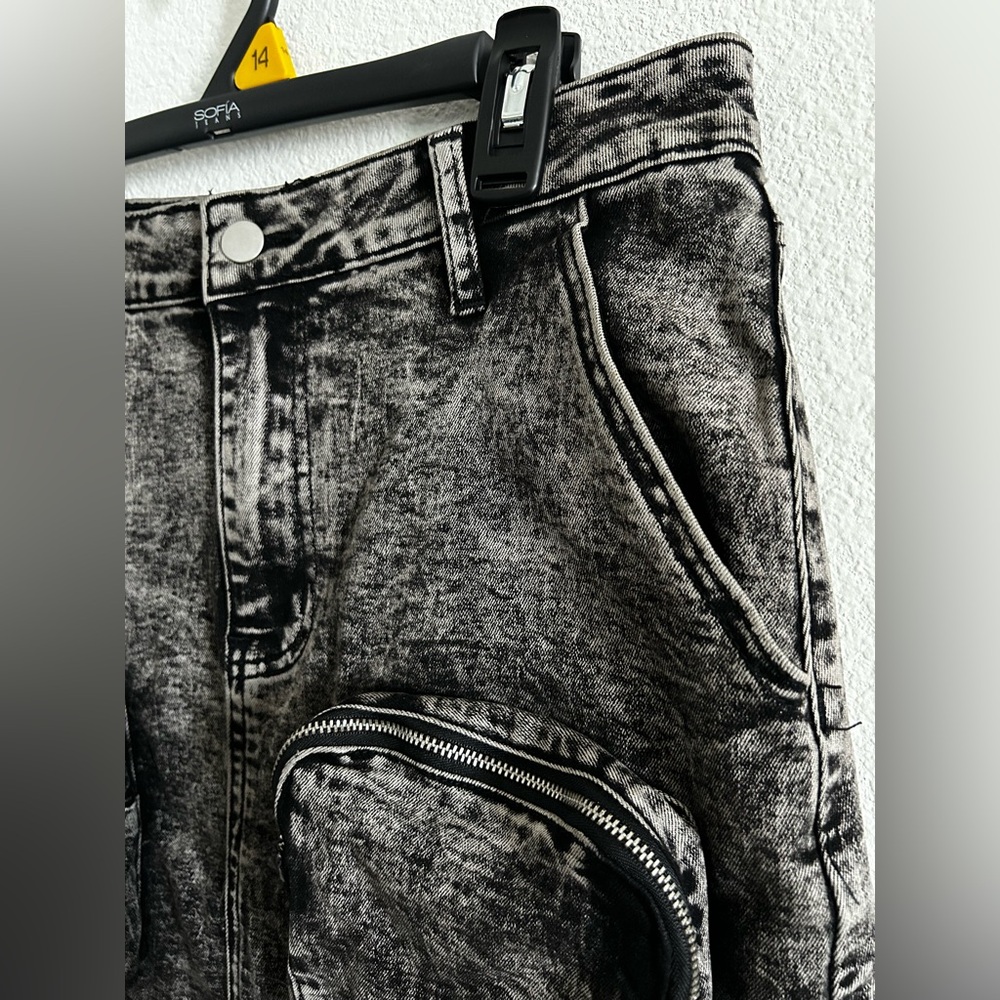 FASHIONOVA | Sakura Cargo Denim Midi Skirt - Black/combo - Picture 4 of 9